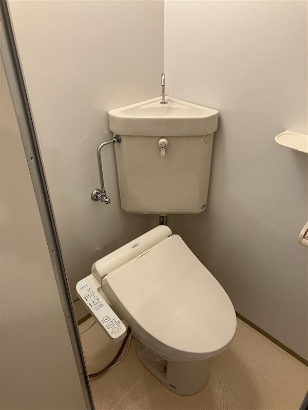 トイレ　トイレ