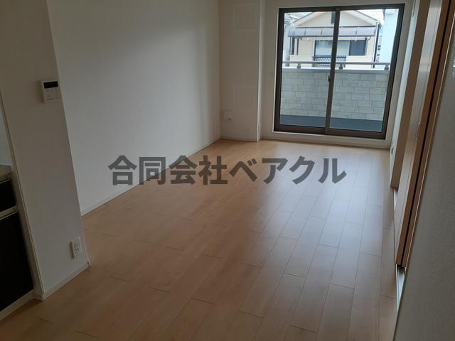 居室・リビング　ゆったり過ごせる居間です