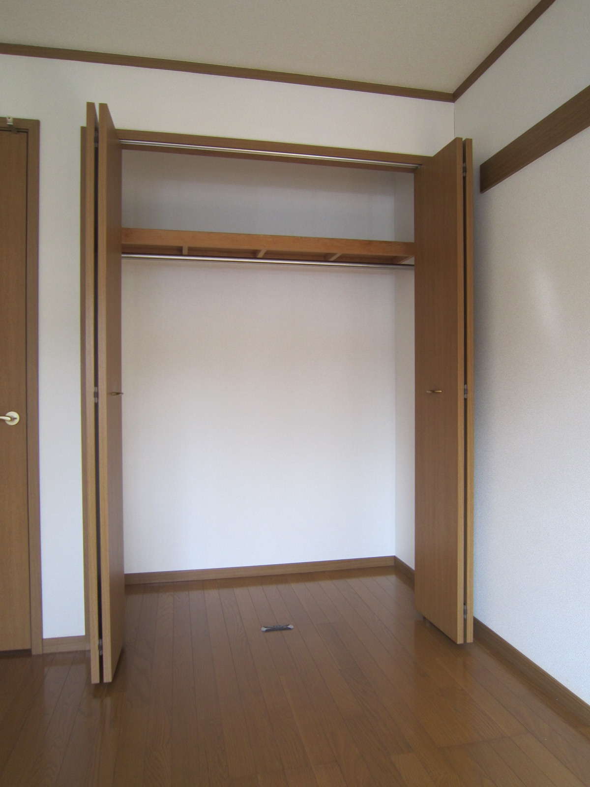 収納　洋室クローゼット