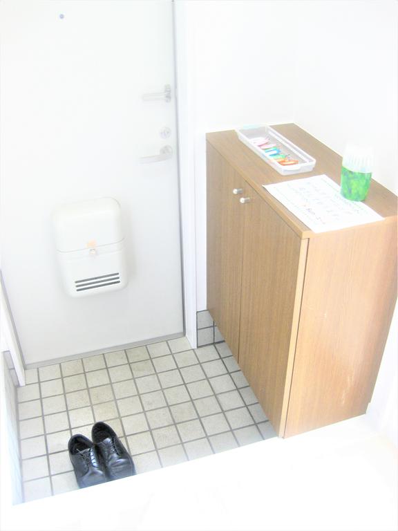 福島ハイツBの玄関写真