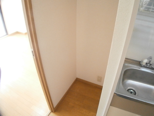 その他　冷蔵庫置場もしっかり確保しております。