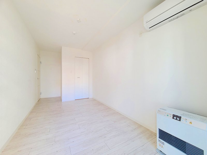 その他部屋・スペース　主寝室にもエアコン！