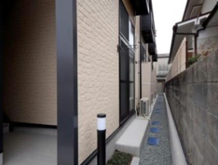 バルコニー　備品や設備仕様は号室等により異なります現地をご確認下さい。