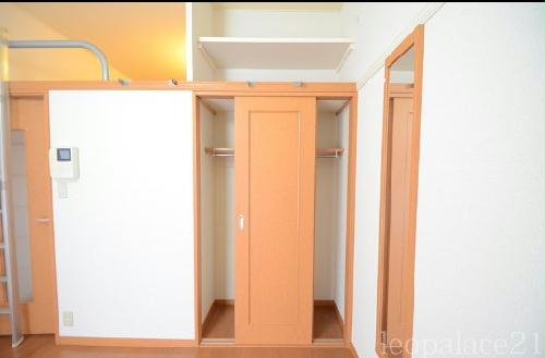 収納　備品や設備仕様は号室等により異なります現地をご確認下さい。