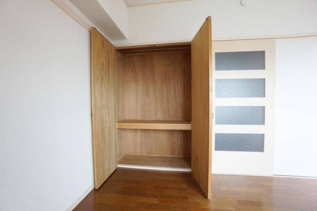 収納　クローゼット