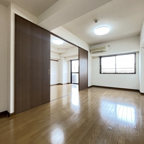 居室・リビング　同仕様タイプです