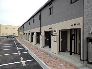 玄関　備品や設備仕様は号室等により異なります現地をご確認下さい。