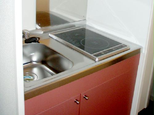 キッチン　ラジエントヒーター　２口