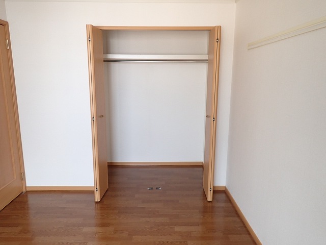 収納　洋室6.2帖の収納です