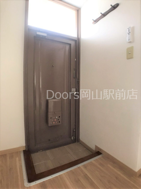 玄関　※イメージ