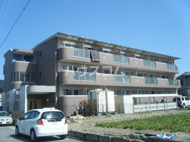 名古屋市中川区江松のマンションの建物外観