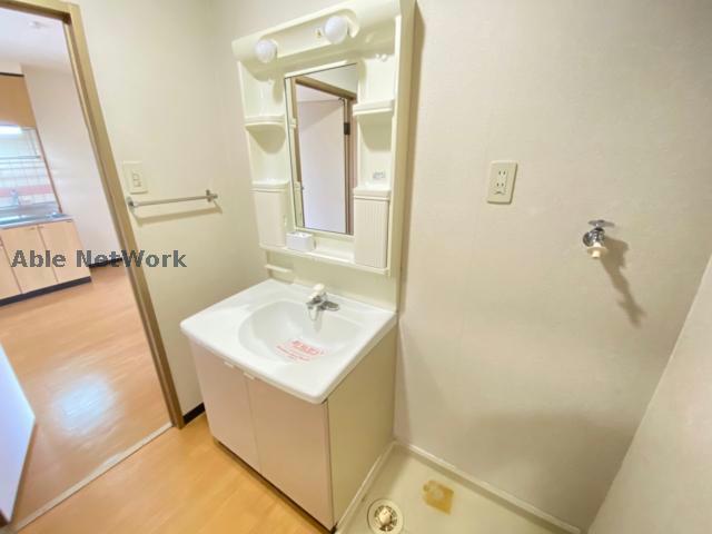 洗面設備　同型