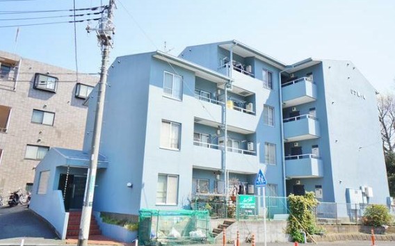 建物外観　外観はこんな感じです。