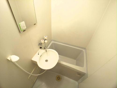 バス・シャワールーム　快適なバスルーム