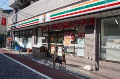 コンビニ　セブンイレブン横浜南太田店（コンビニ）まで646m
