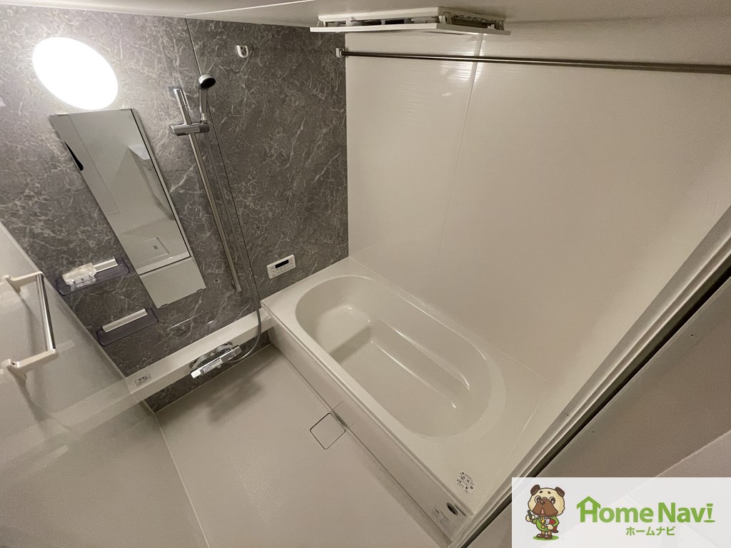 バス・シャワールーム　追い焚き付き・浴室乾燥機付き