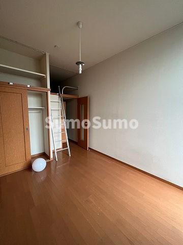 居室・リビング　ゆったり過ごせる居間です