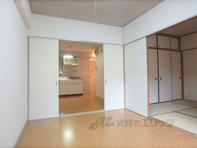 居室・リビング　洋室