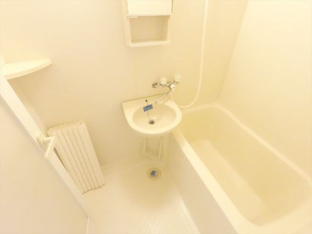 バス・シャワールーム　浴室