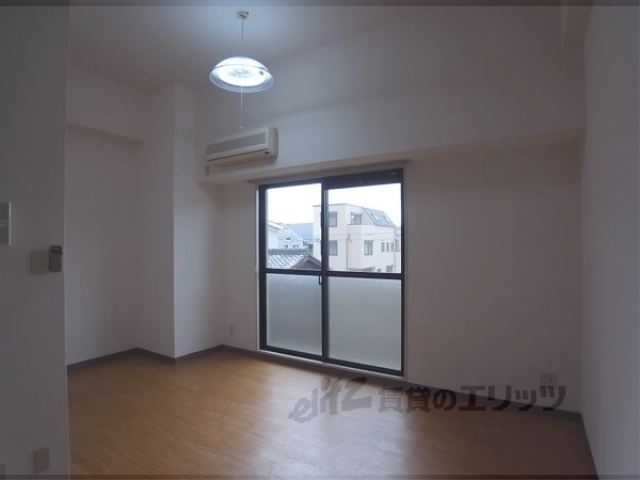 居室・リビング　洋室