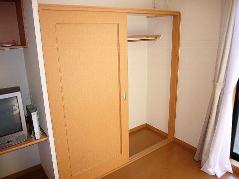 【糟屋郡粕屋町長者原西のアパートの収納】