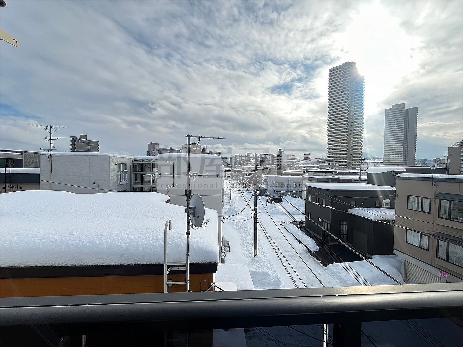 【札幌市西区八軒二条西のマンションの眺望】