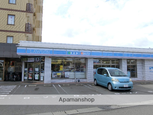 コンビニ　ローソン（コンビニ）まで484m