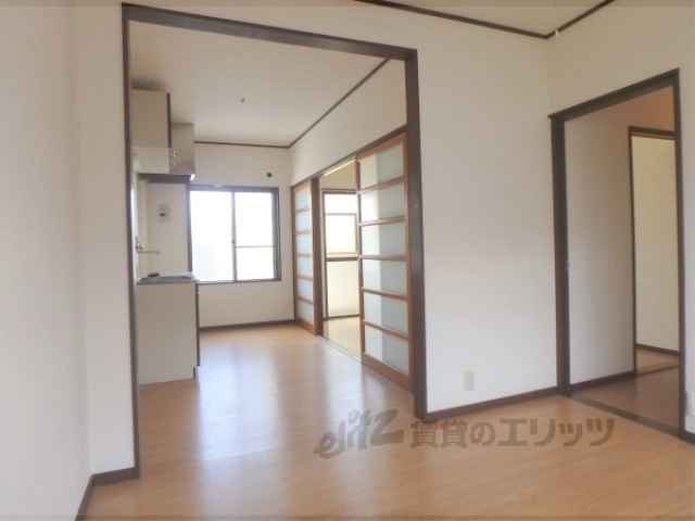 居室・リビング　リビング