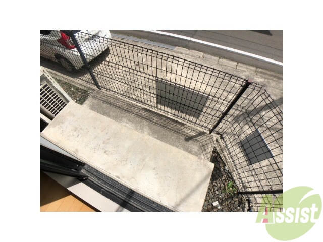 バルコニー　天気のいい日は外で洗濯物が干せそうですよ～