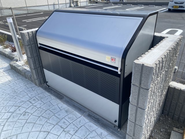 小学校　姫路市立増位小学校（小学校）まで2104m