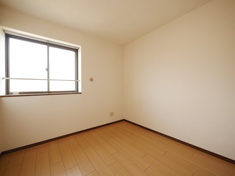 その他　洋室４.８帖