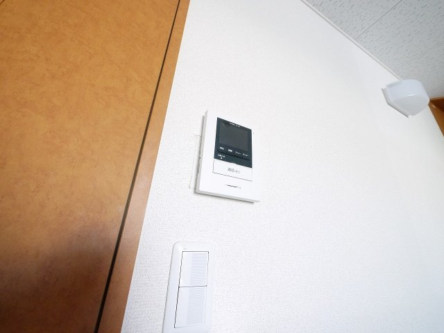 セキュリティ　モニター付きインターホンです