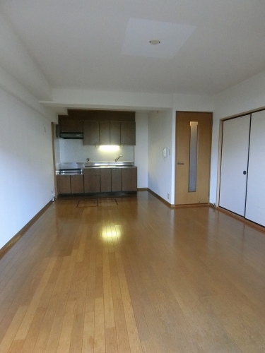 居室・リビング　別部屋参考写真