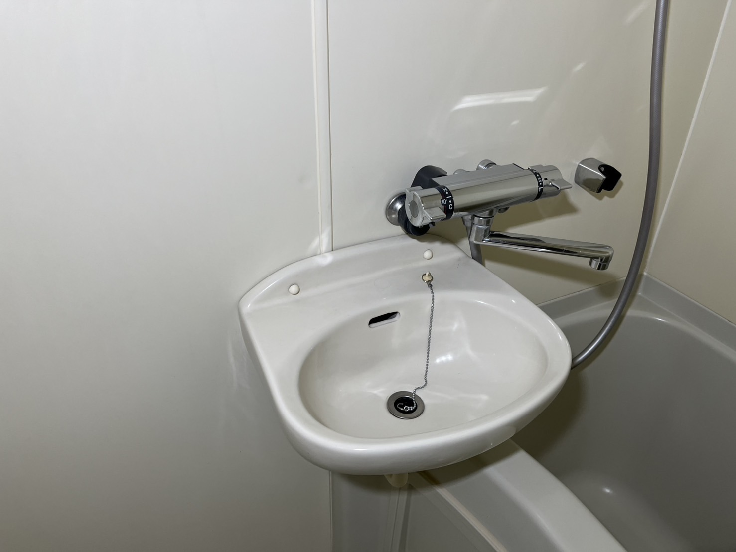 洗面設備　三恵ハイツ