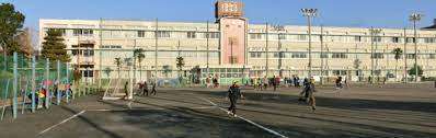 小学校　静岡市立竜南小学校（小学校）まで654m