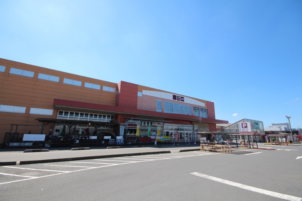 ホームセンター　山新 結城店（ホームセンター）まで660m