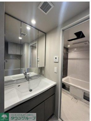 バス・シャワールーム　洗面