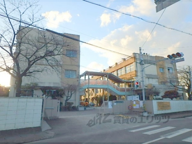 小学校　西小倉小学校（小学校）まで1500m