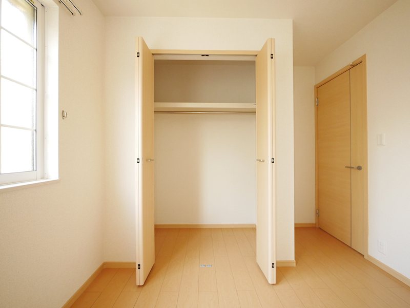 収納　クローゼット（洋６.４）