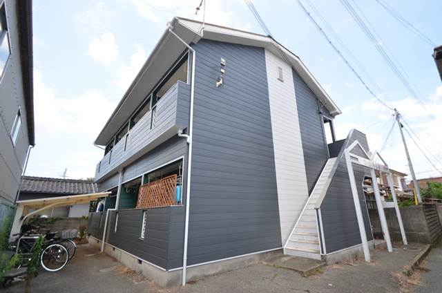 建物外観　外装は塗装済！