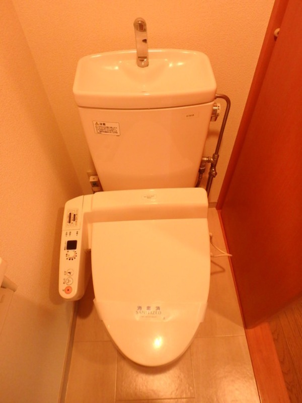 トイレ　図面と現状に相違がある場合には現状を優先