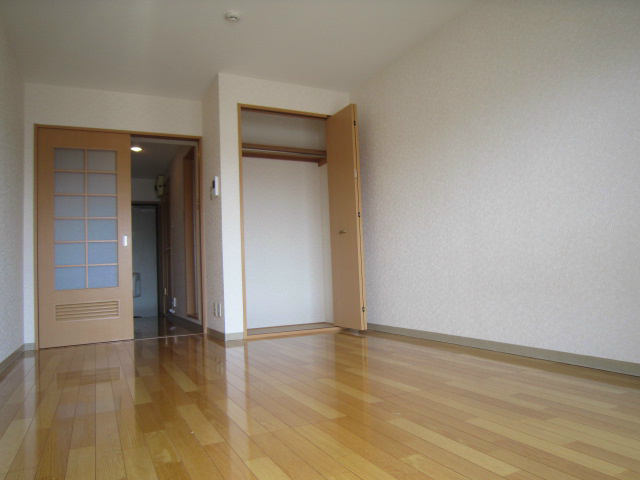 居室・リビング　写真は同タイプ別部屋です