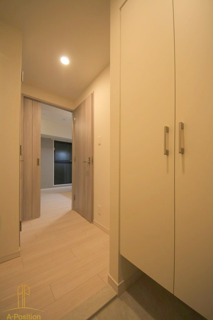 玄関　スプランディッド堀江