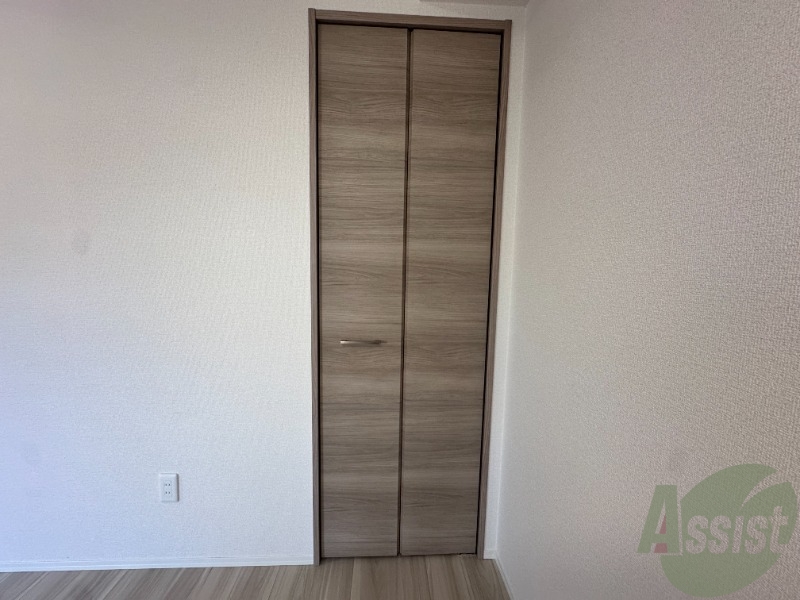 収納　洋室のクローゼットです。広さは十分そうです。