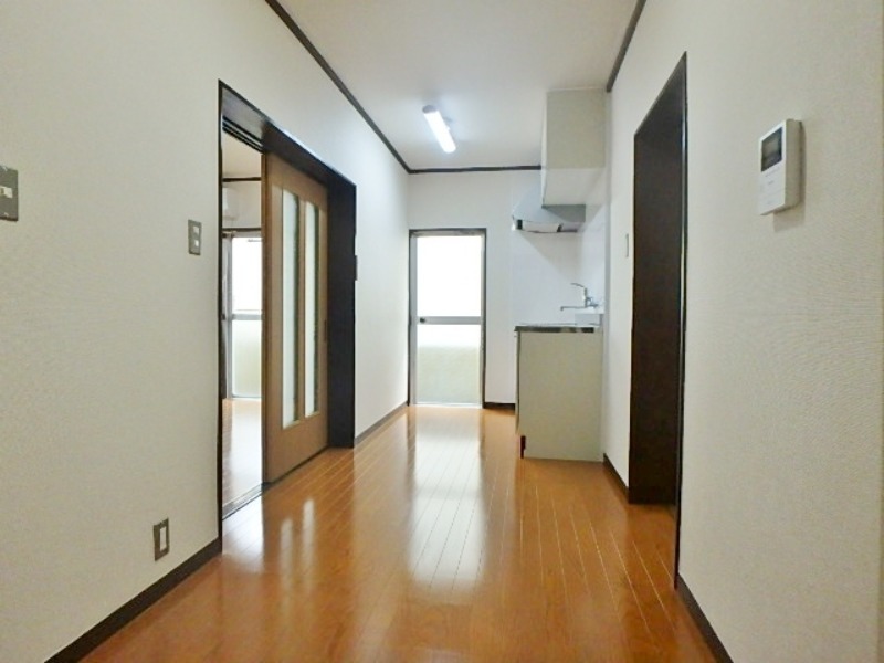 居室・リビング　図面と現状に相違がある場合には現状を優先