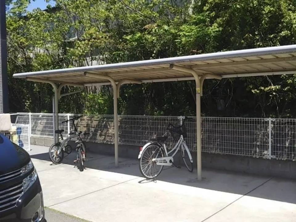 駐車場　駐輪場