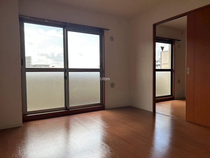 その他　別のお部屋のお写真です。ご参考までに。