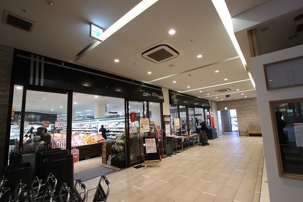 スーパー　東武ストア　ふじみ野ナーレ店（スーパー）まで200m
