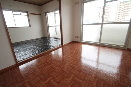 居室・リビング　※別部屋の写真です