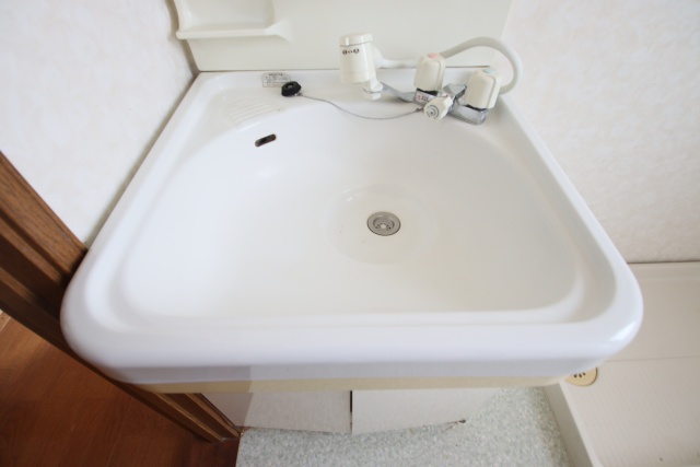 洗面設備　※同建物内別室の参考写真です、内装が異なる場合がございます
